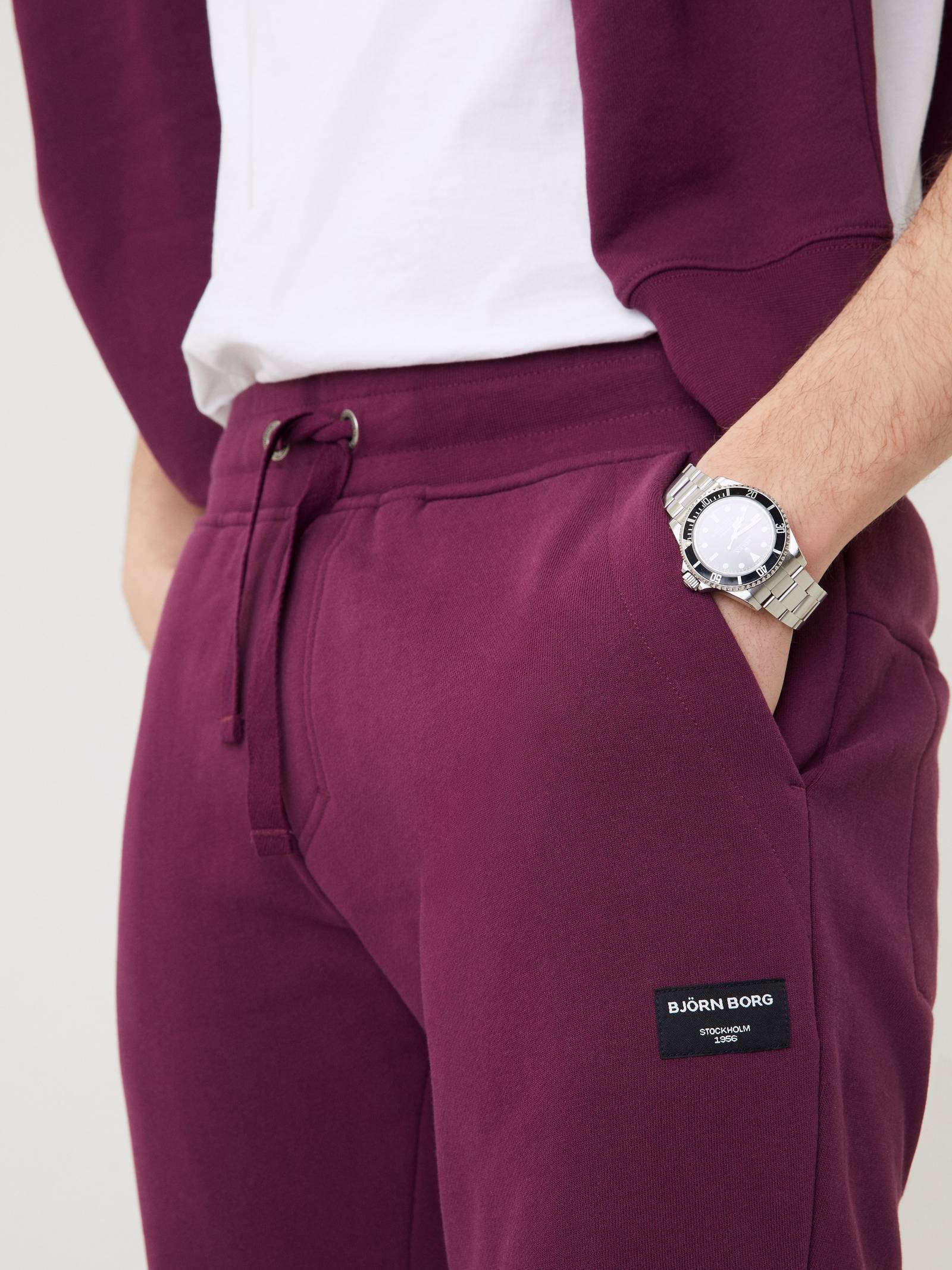 Centre Tapered Pants image 5