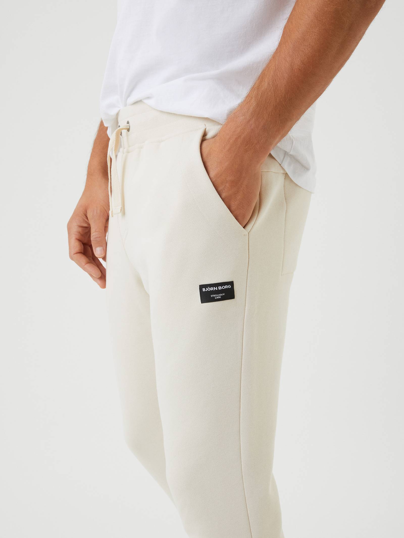 Centre Tapered Pants image 4