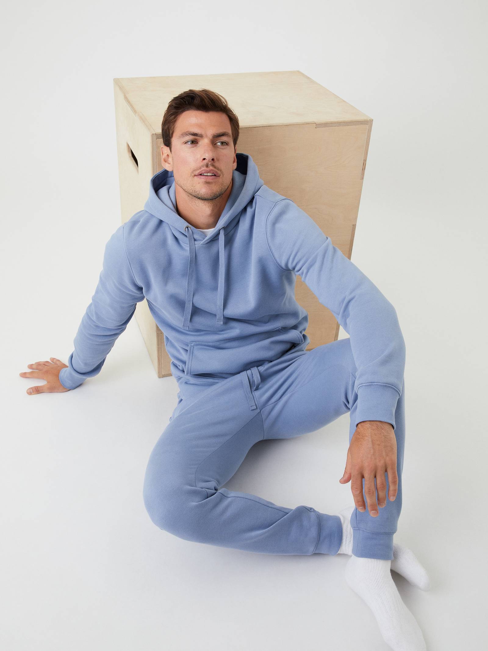 Centre Tapered Pants image 2