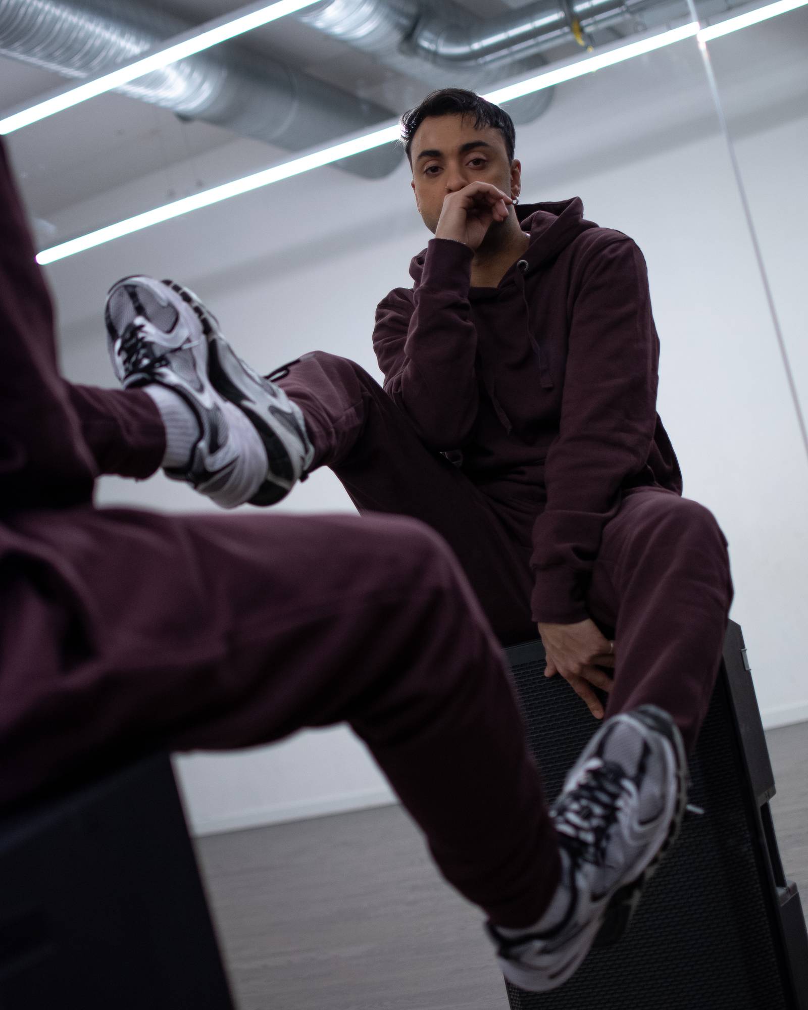 Centre Tapered Pants image 3