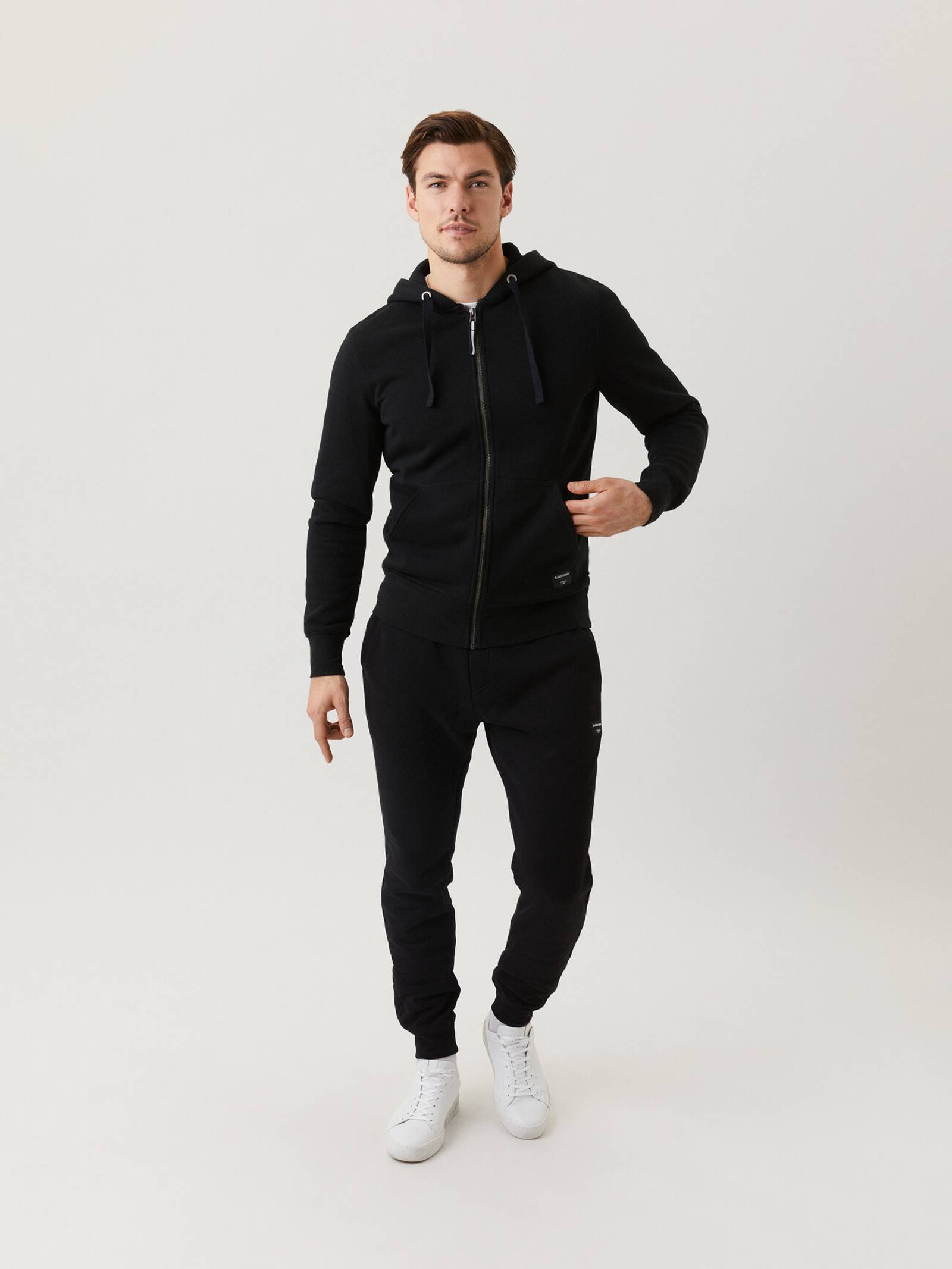 Centre Zip Hood image 4