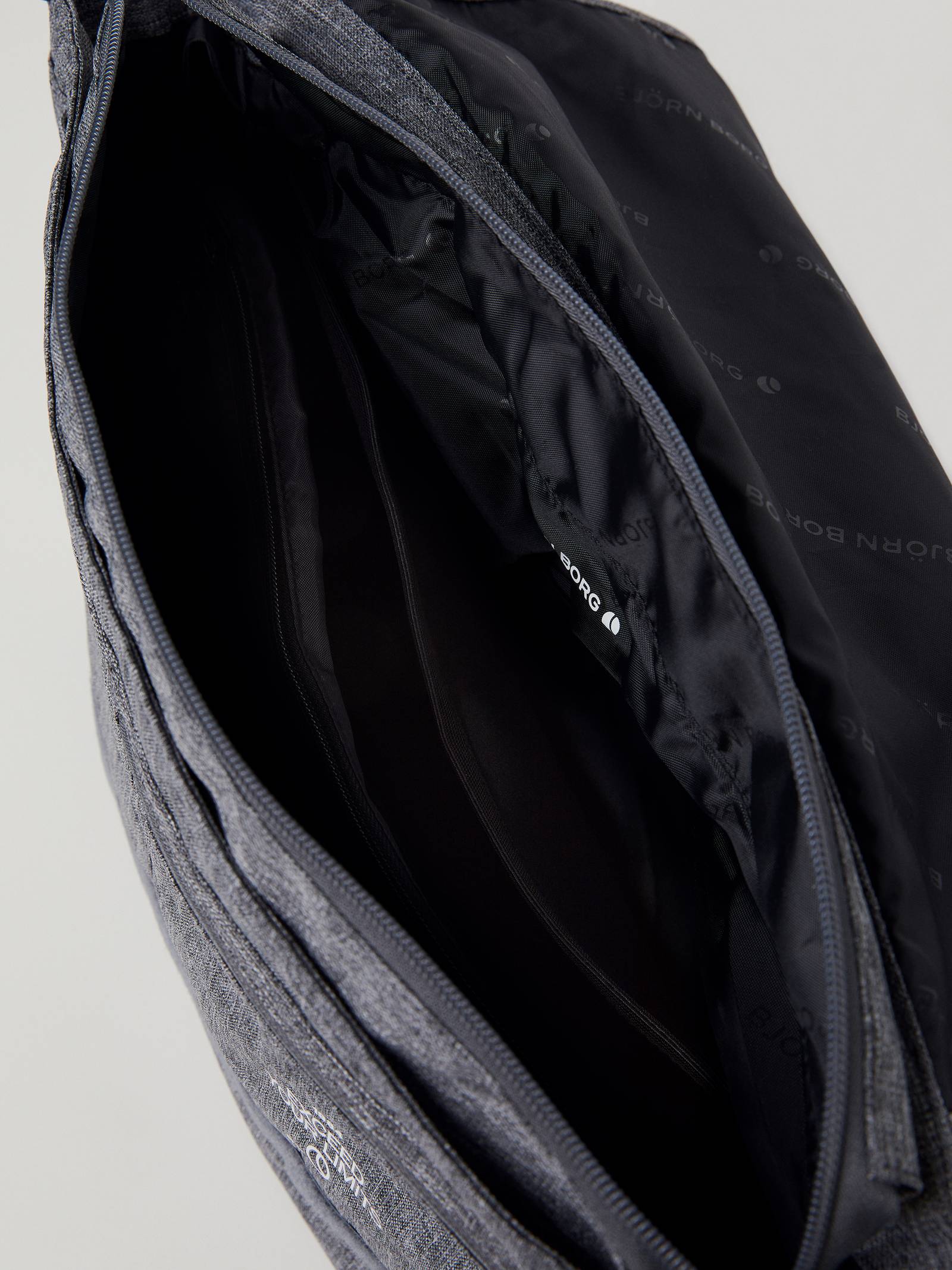 Core Flapbag 12,5L image 4