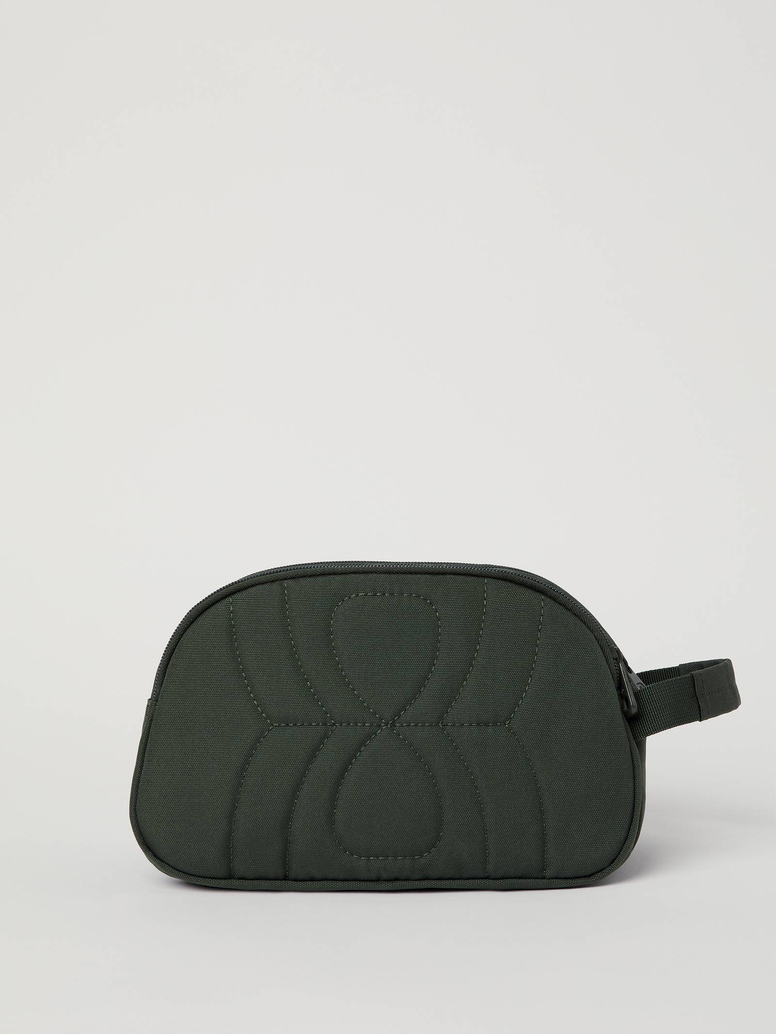 Core Toilet Case Standing image 2