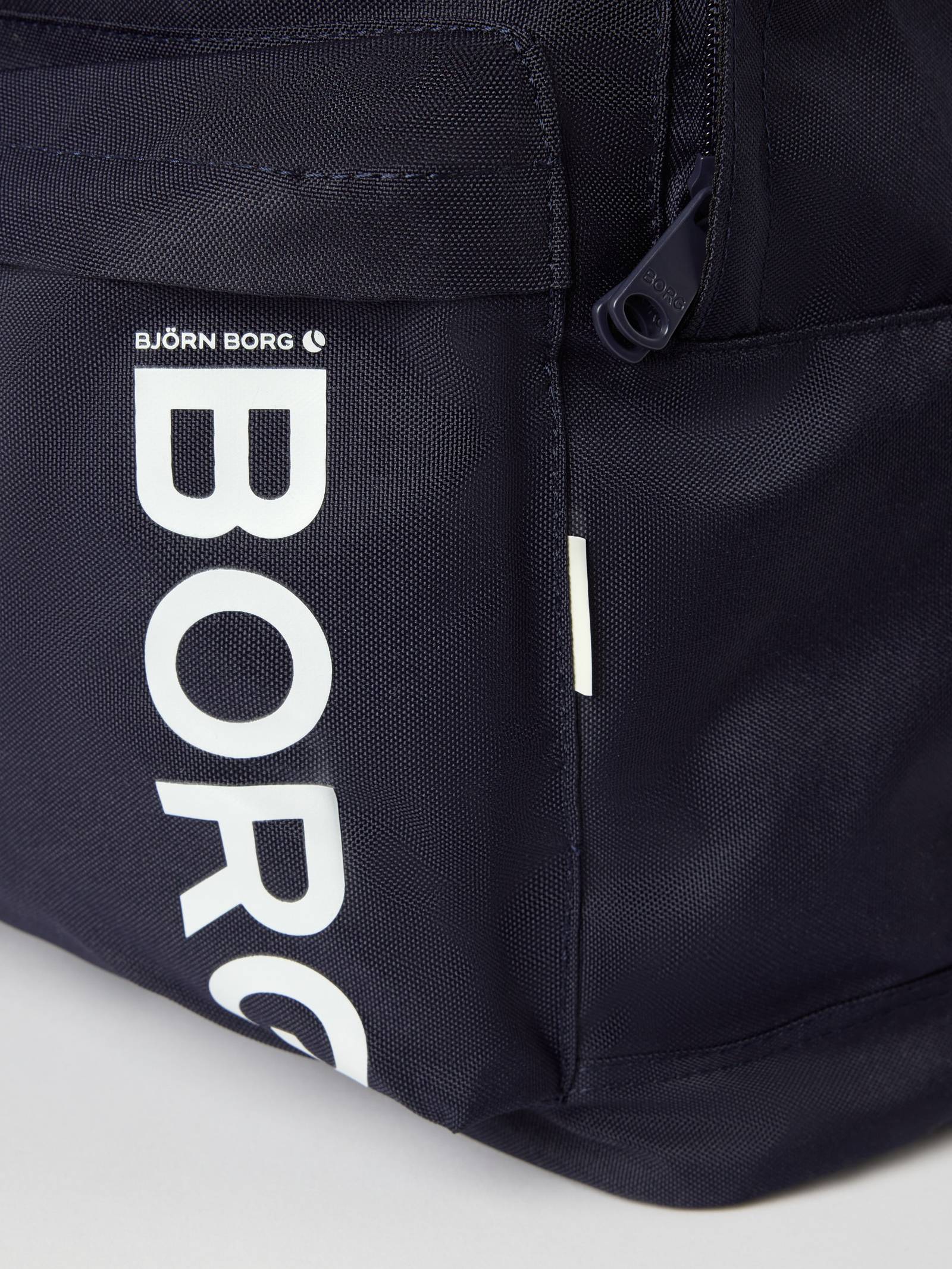 Core Street Backpack 26L image 3